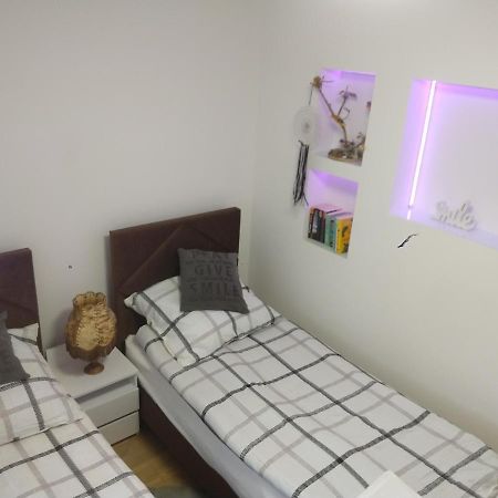Appartement Zosia à Liwa Extérieur photo